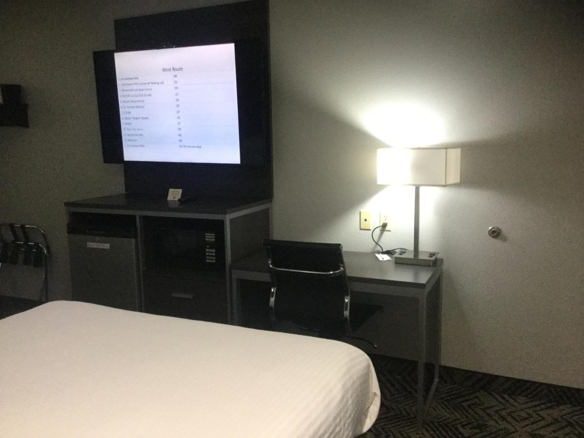 Muskogee Inn And Suites المظهر الخارجي الصورة