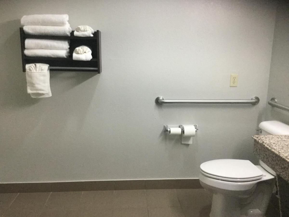 Muskogee Inn And Suites المظهر الخارجي الصورة